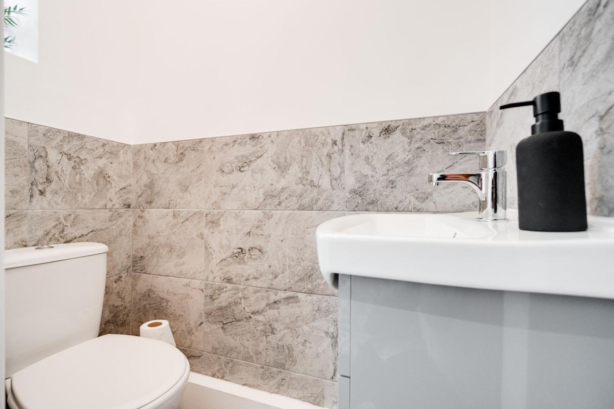 Shawe House - 10 Minute Mcr Airport - Free Parking Villa Wythenshawe Cameră foto